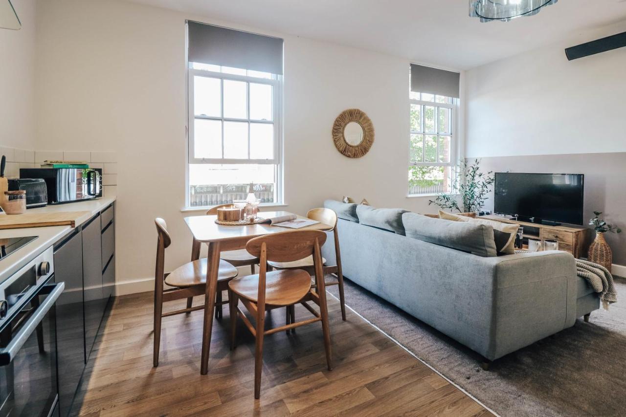 Principality View Apartment Two, By Solace Stays Cardiff Exterior foto